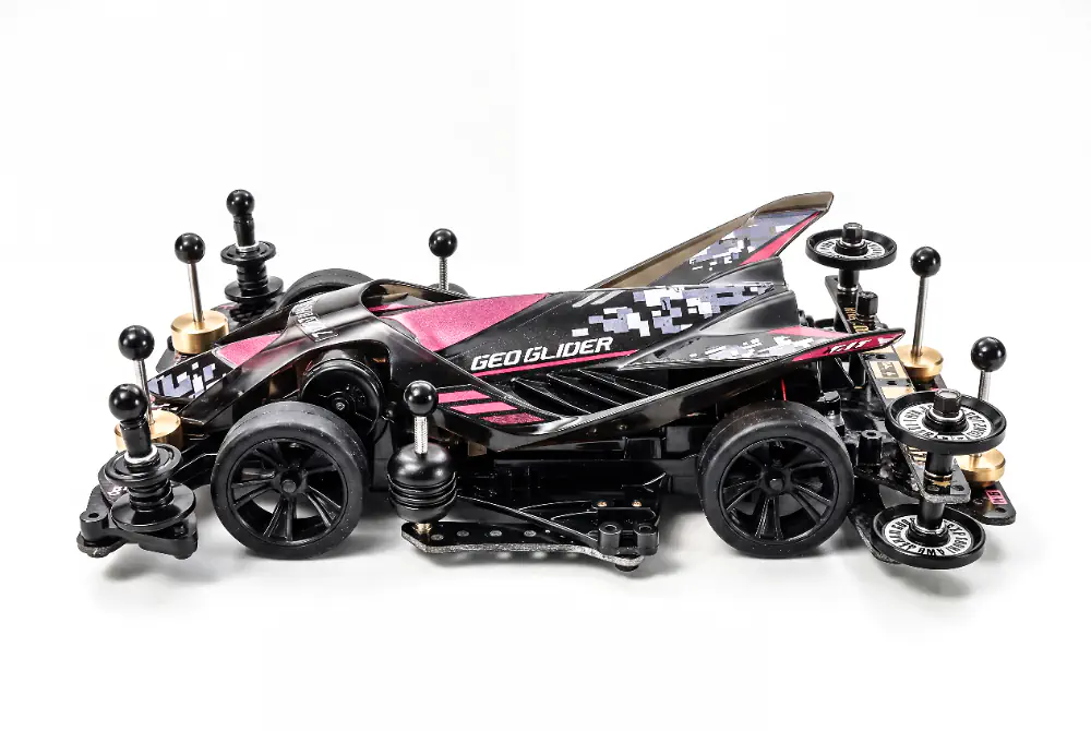 Tamiya Mini 4WD Geo Glider chassis, side profile detail shot